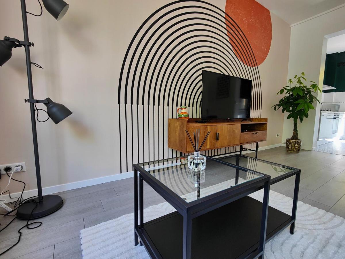 Le Rainbow - Grand Studio Avec Terrasse Dunkirk Bagian luar foto